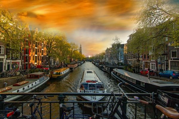 Amsterdam uitgaan